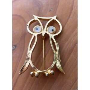 Vintage Signed MR. WE Owl Figural Brooch Pin Googly Moveable Eyes Gold Tone 2"H